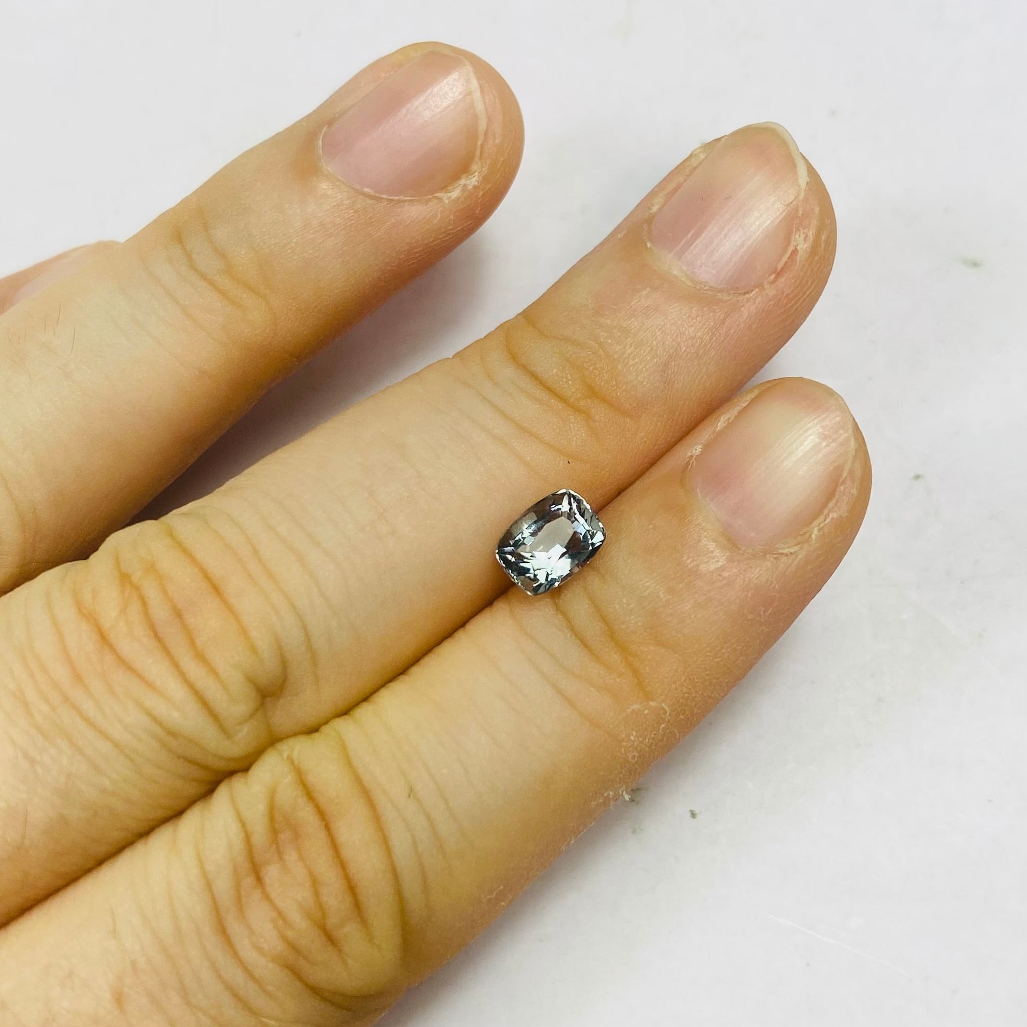 どこまでも澄んだクラシックなグレースピネル