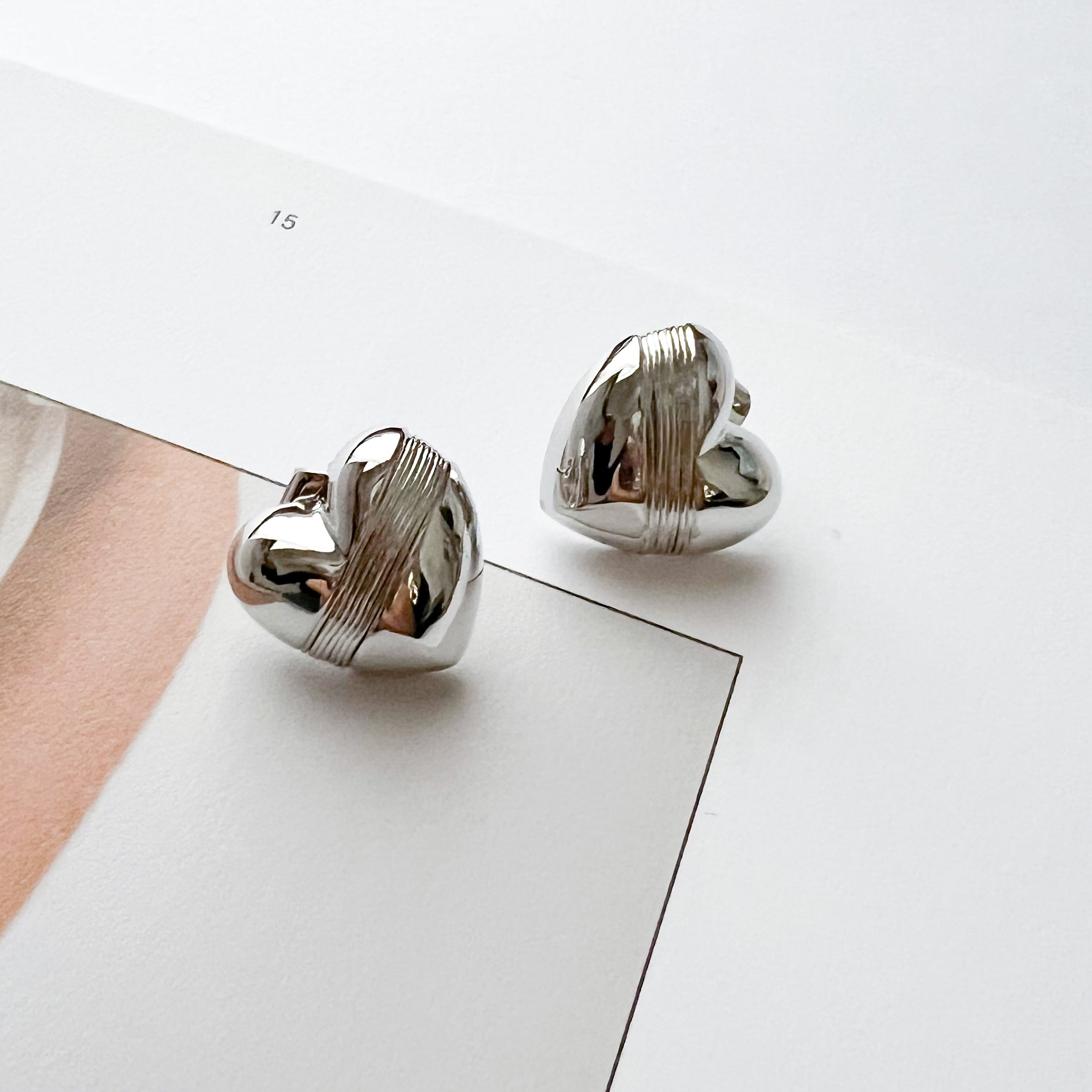 斜めストライプハートピアス(シルバー) | minima