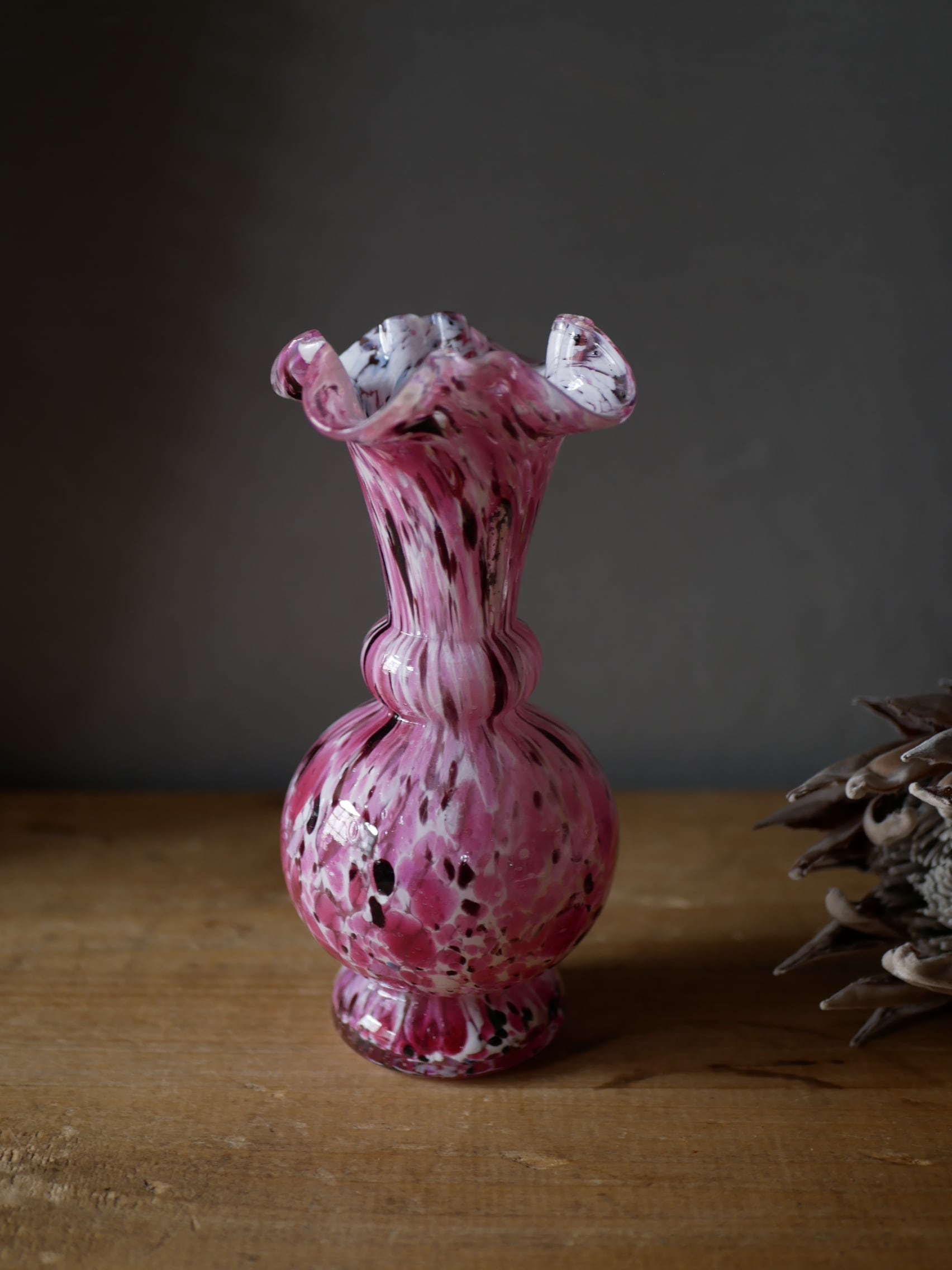 クリシー　オパリンガラス　フラワーベース　フランスアンティーク　ブロカント クリシー オパリンガラス フラワーベース 花器 ブロカント