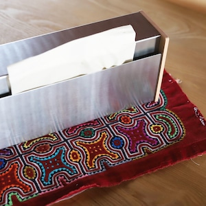 Yamasaki Design Works Tissue Box
