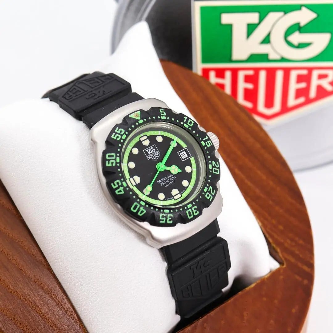 稼働 CITIZEN EXCEED 腕時計 純正一体型ベルト スクエア 3695 | Like a