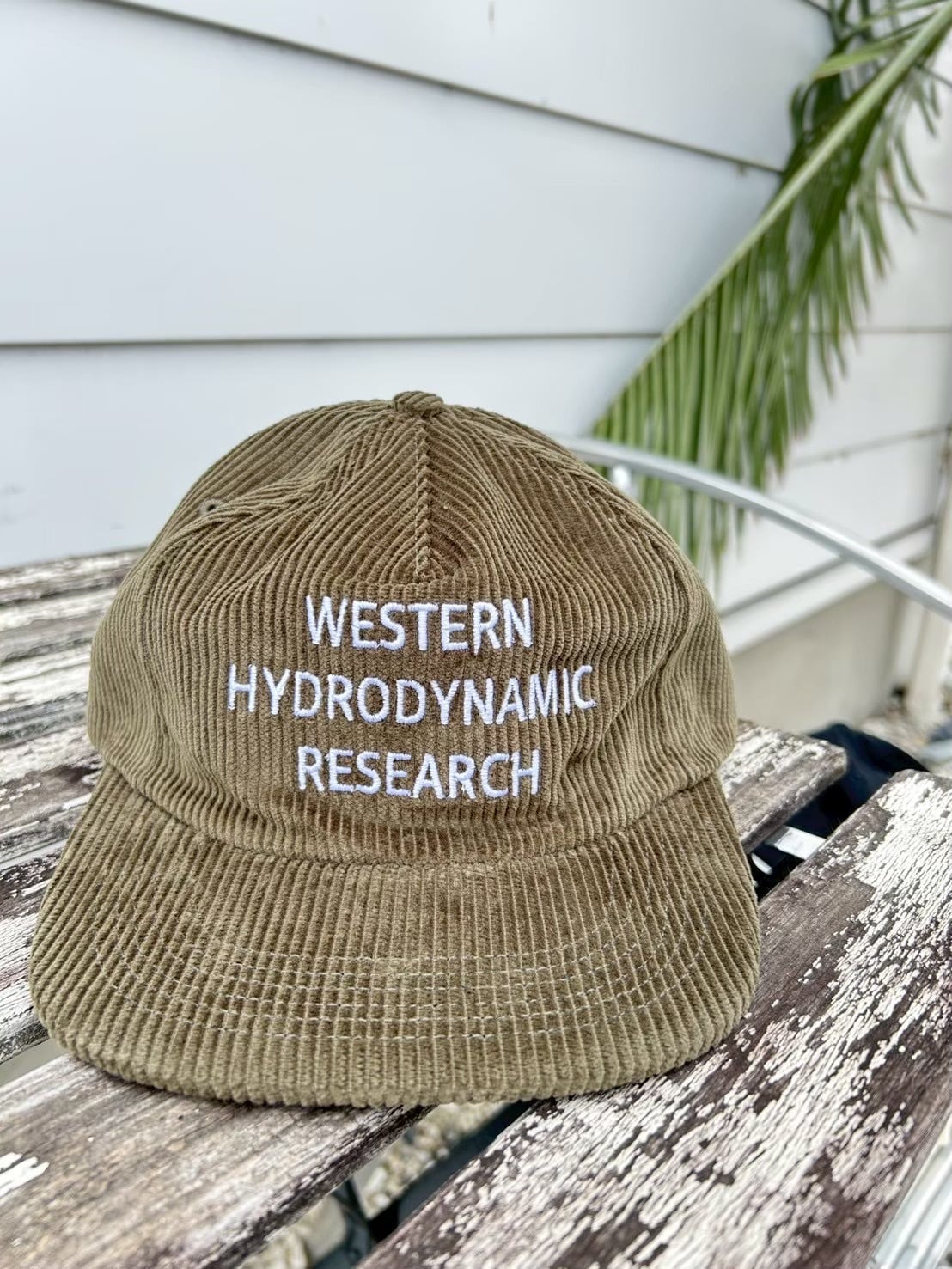 WHR Western Hydrodynamic Research コーデュロイドローコード刺繍キャップ ¥11,000+tax(¥12,100)