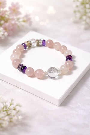 愛と慈愛♡午年生まれの守護神勢至菩薩梵字入りローズクォーツ・アメトリン・水晶ブレスレット