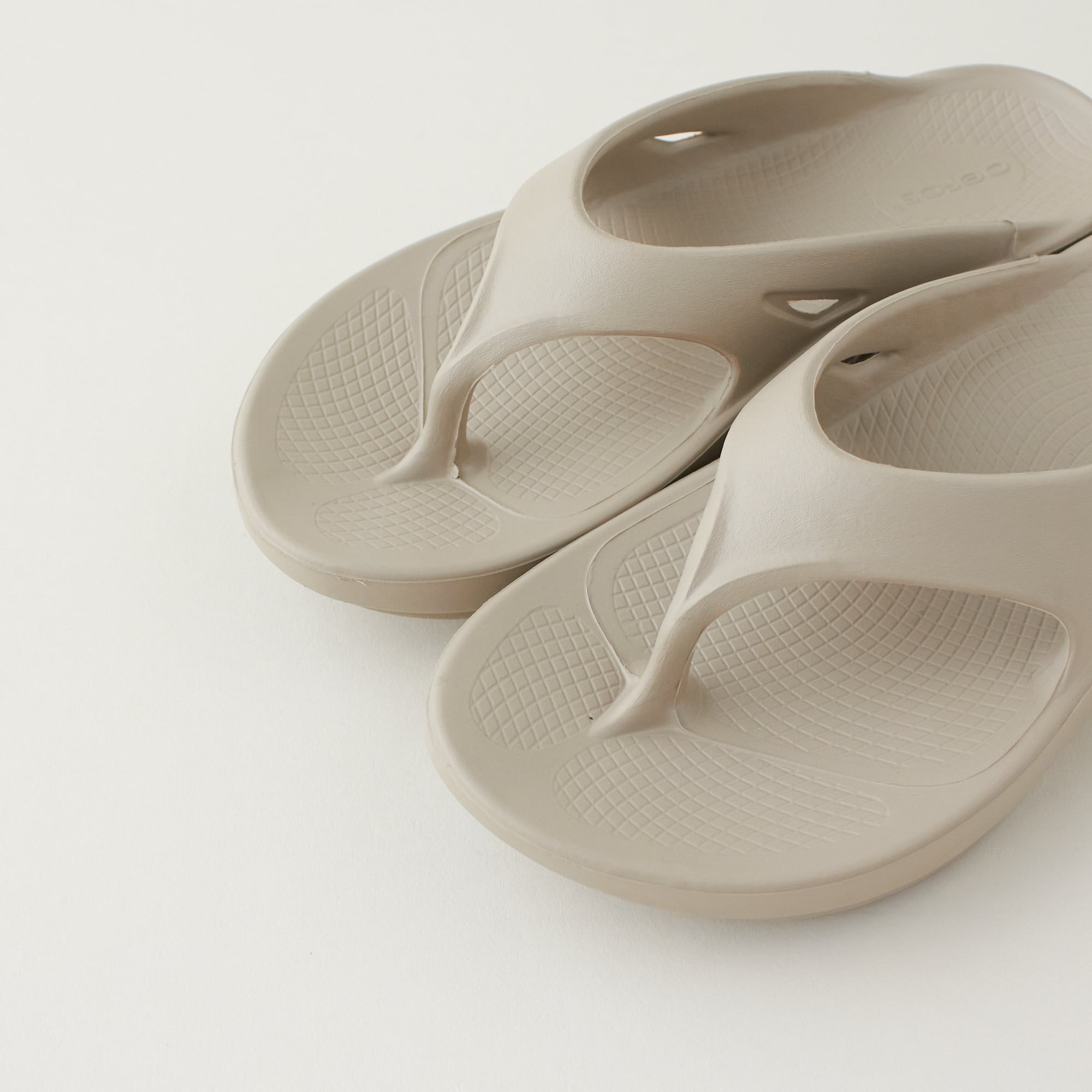 OOFOS（ウーフォス） / OOriginal - Nomad（国内正規品