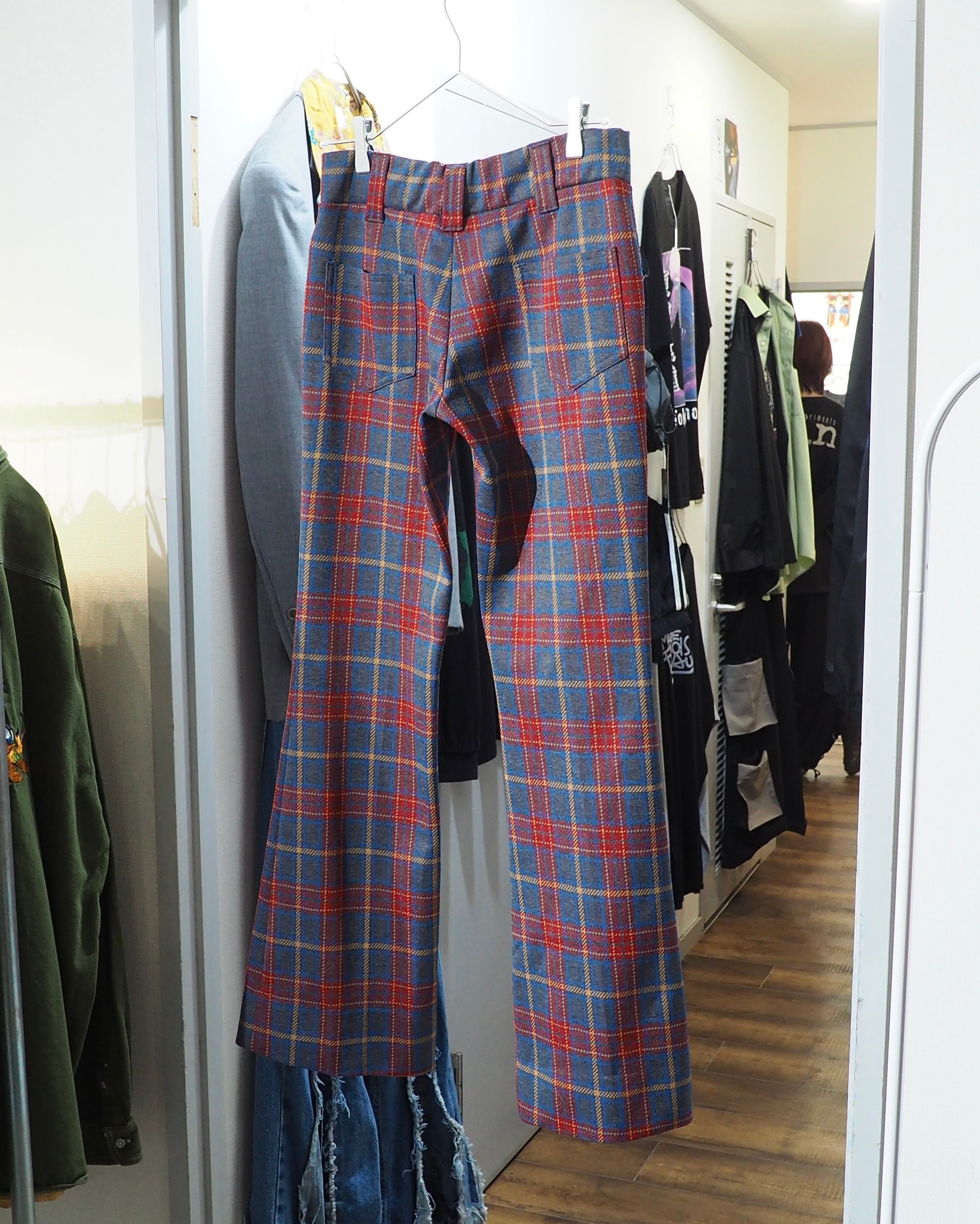 1970s ” H BAR C ” Beautiful Tartan check pattern vintage Flare pants