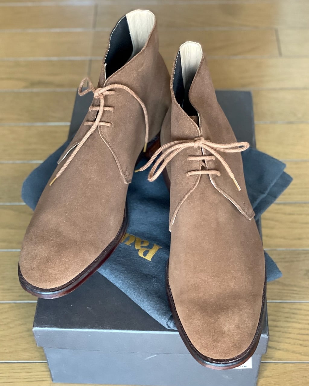 新品 クロケット&ジョーンズ アンラインド チャッカブーツ 8.5-D