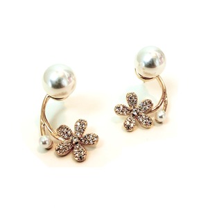 バックキャッチフラワーピアス