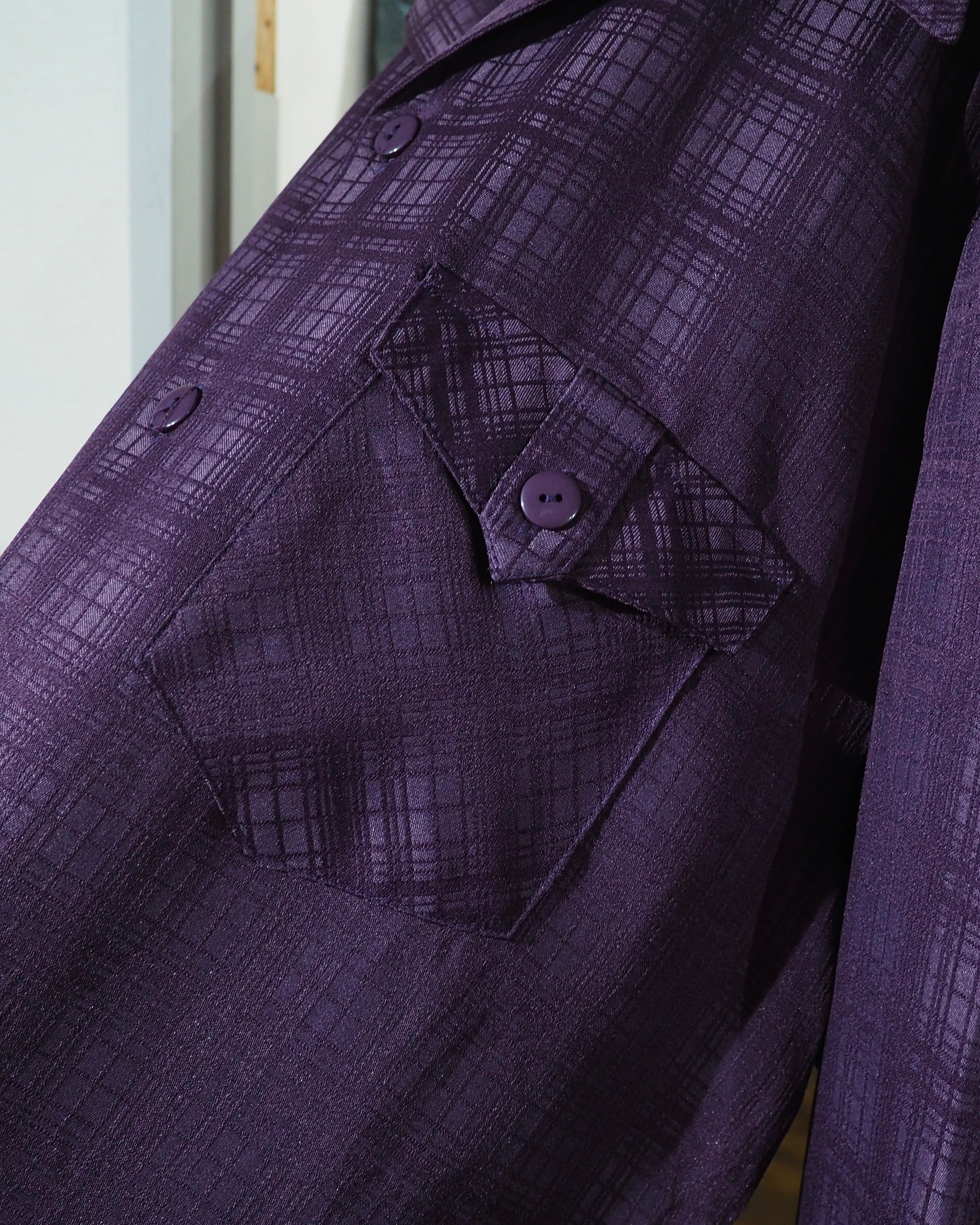 1990s " 妖艶甘美 " Bewitching Purple Color Vintage Loose Open Collar Shirt
