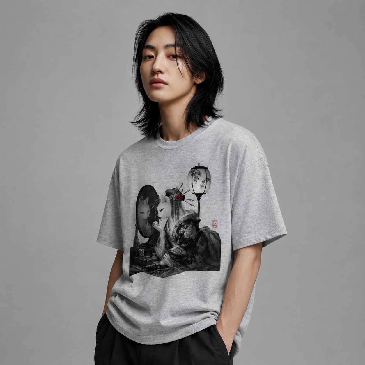 「宵化粧（よいげしょう） - 花魁猫」半袖Tシャツ