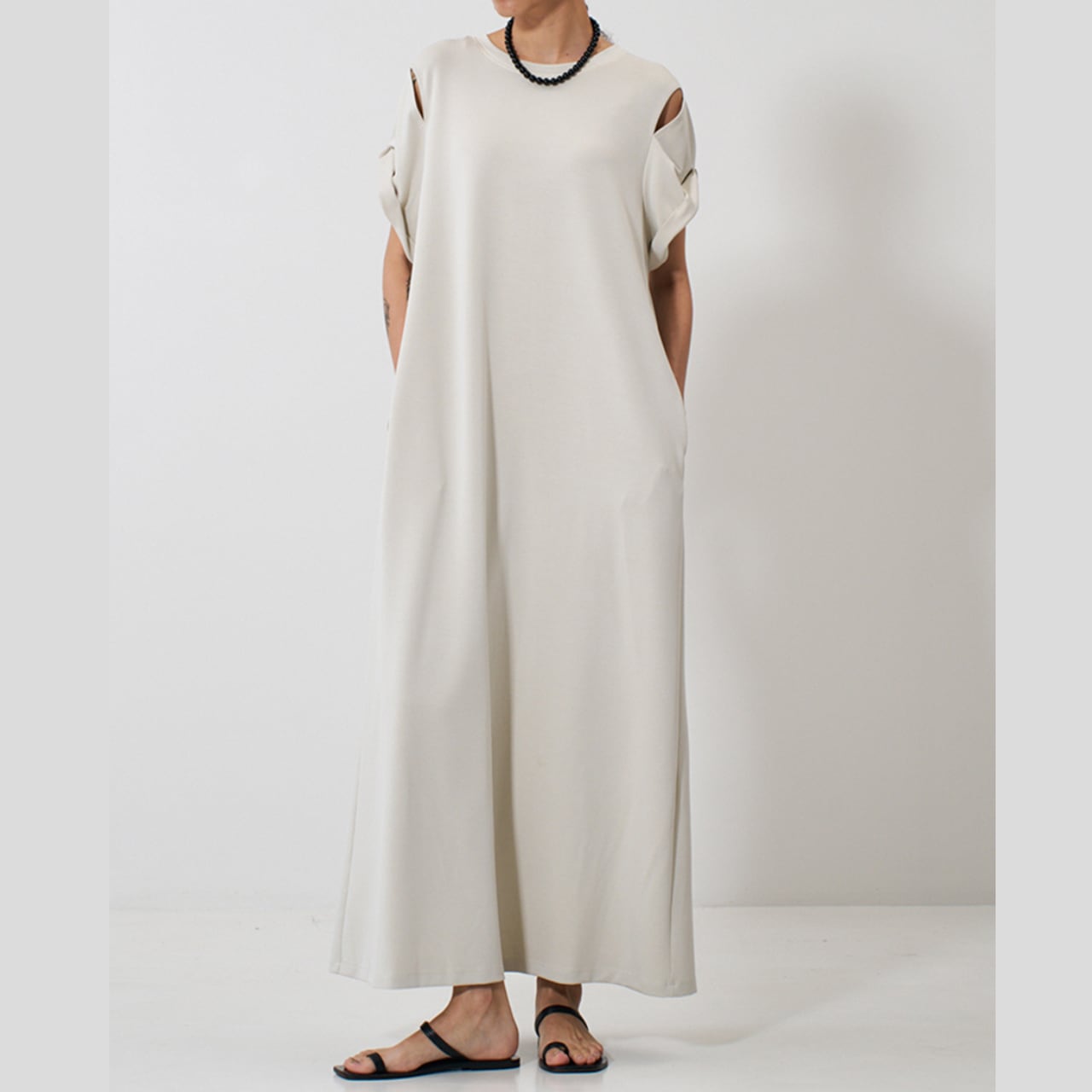 【YENN】アイレット ジャージードレス(4月上旬発送予定)