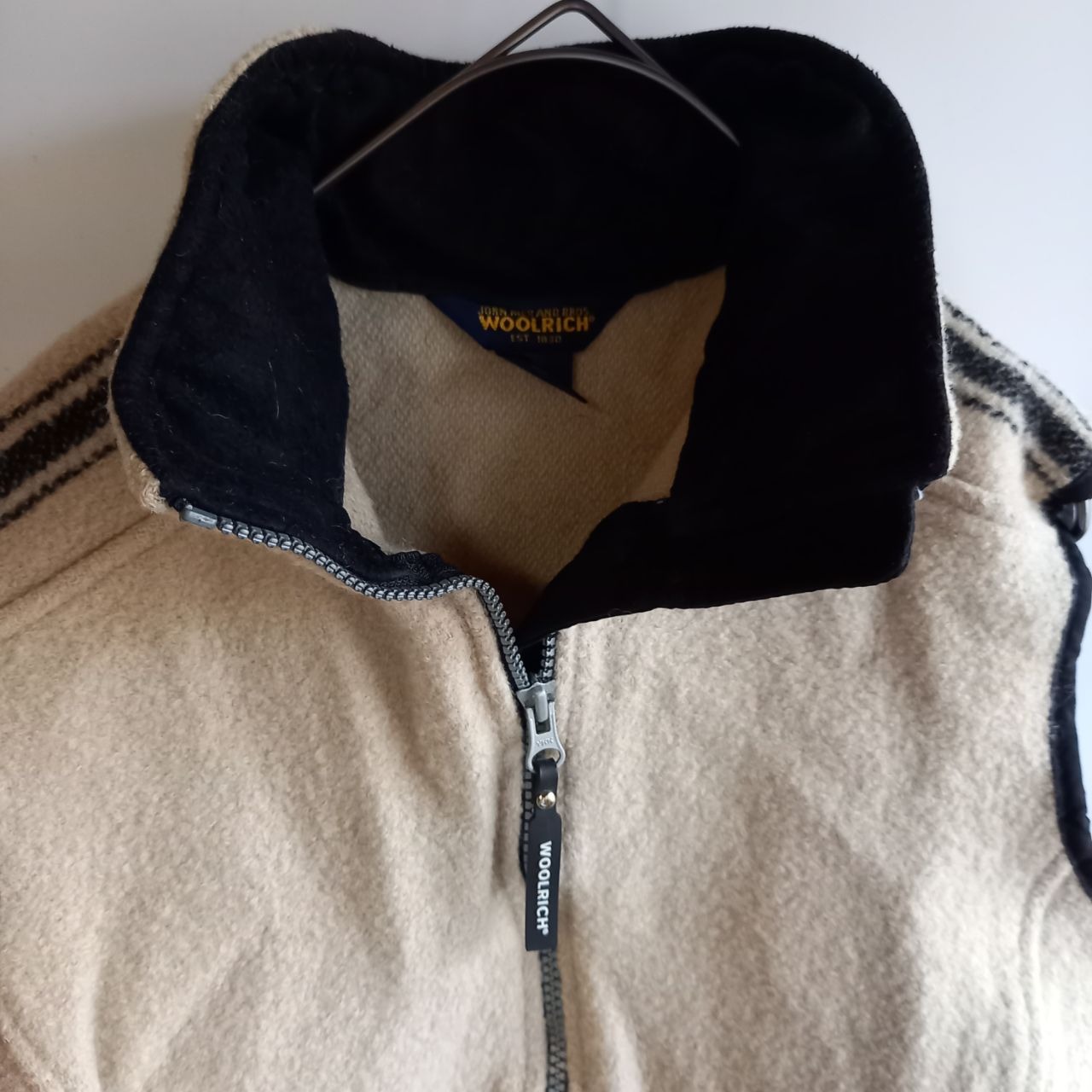 ウールリッチ フリースベスト　ベージュ　Ｌ