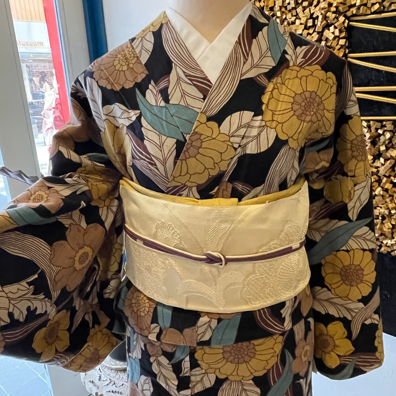 夏物 小紋 浴衣 着物 中古 木綿 紅梅 カジュアル 花模様 灰色 身丈  