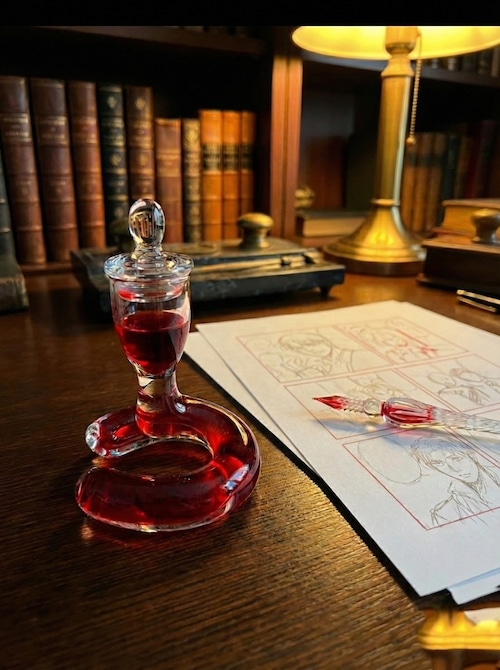 ⑩-19【馬蹄形＝幸運を呼ぶ】飾れるインクポット１色用（一体型・蓋付き）１点モノ　限定品　書斎　馬蹄　運気上昇　【全国一律送料無料(※北海道・沖縄を除く)】