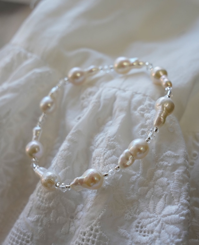 Pearl  beads Bracelet