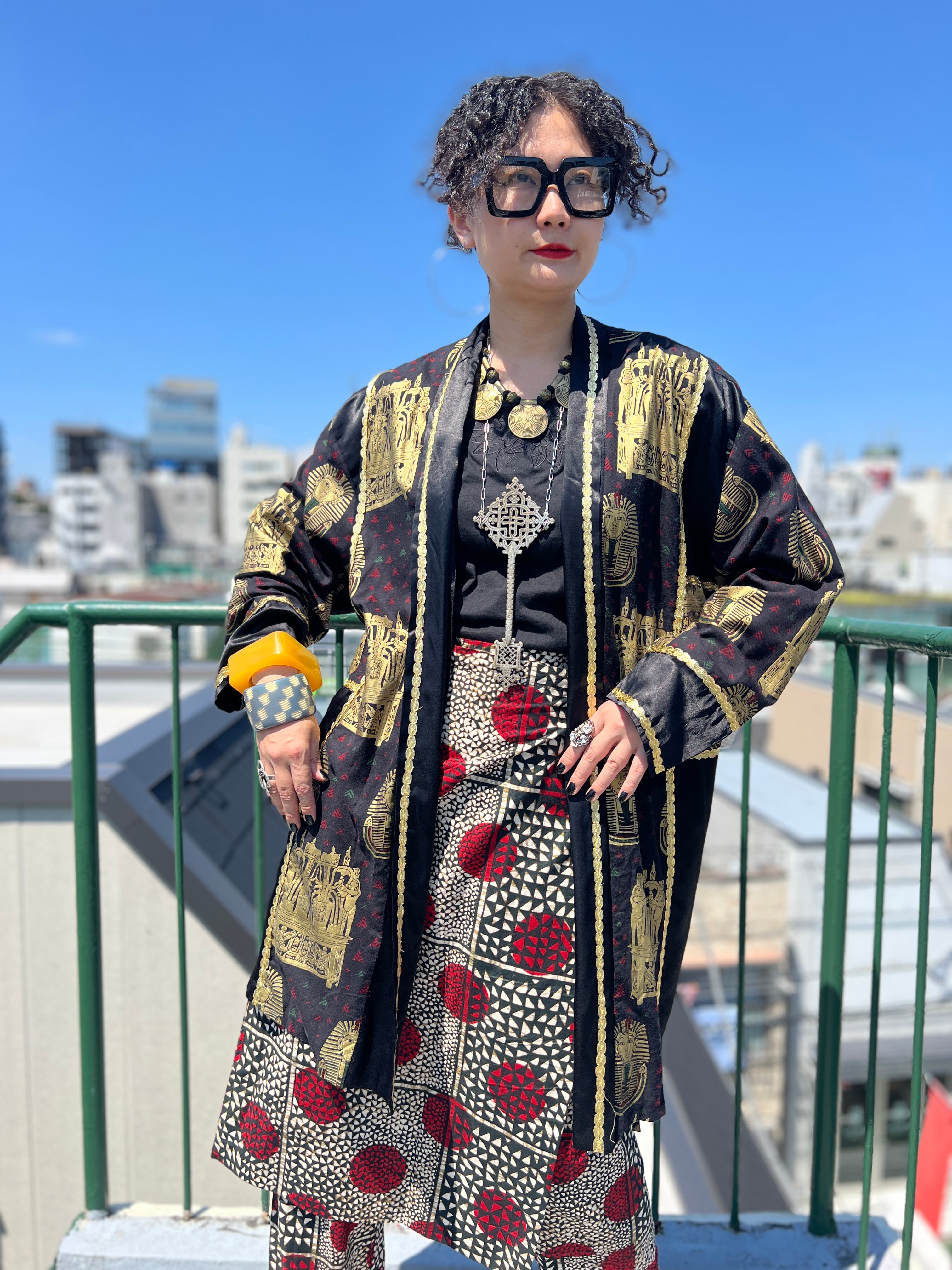 Vintage U.S.A black × gold Tutankhamen long jacket