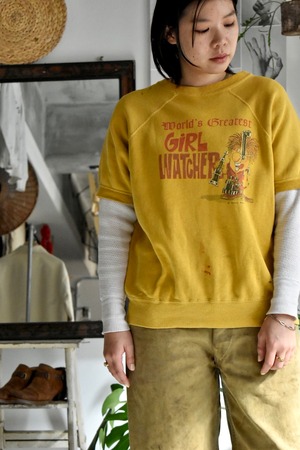 60‘s vintage “s/s sweat shirts“ “character print“ “mustard color“