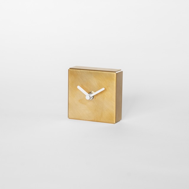 置き時計 ＜スクエア＞ / 真鍮　minimal table clock <SQUARE> / brass