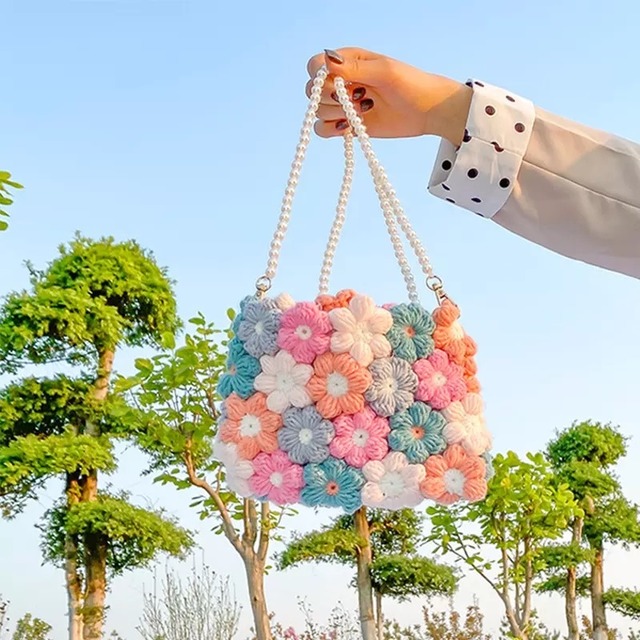 お取り寄せ商品】ショルダーバッグ バッグ 鞄 花柄 刺繍 パステル 