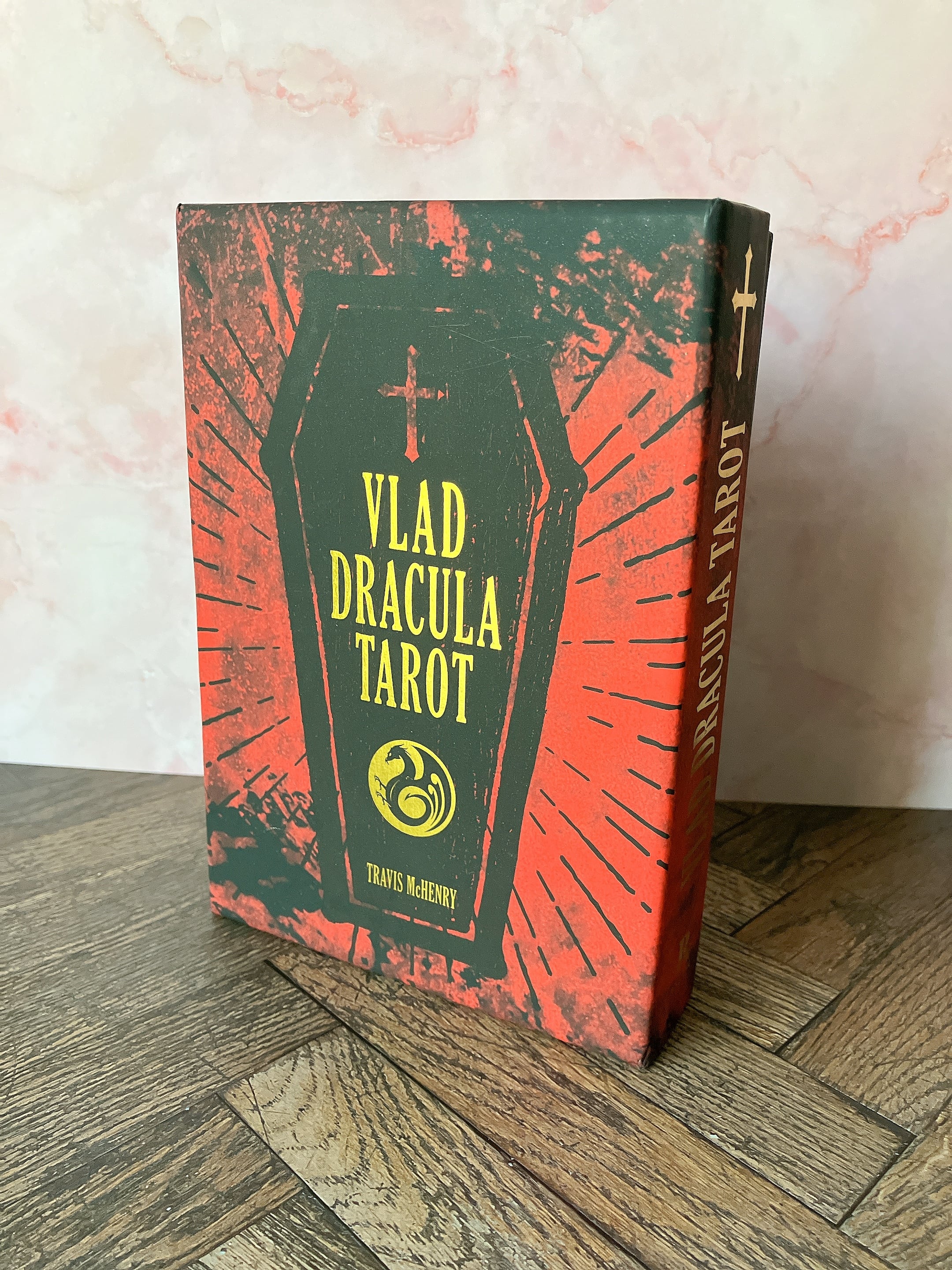 真紅の禁忌】ヴラド・ツェペシュ “串刺し公” タロット ―― 残虐が魅せる