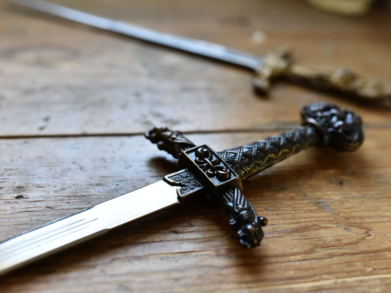 剣を型どった素敵なペーパーナイフ(大) フレンチアンティーク