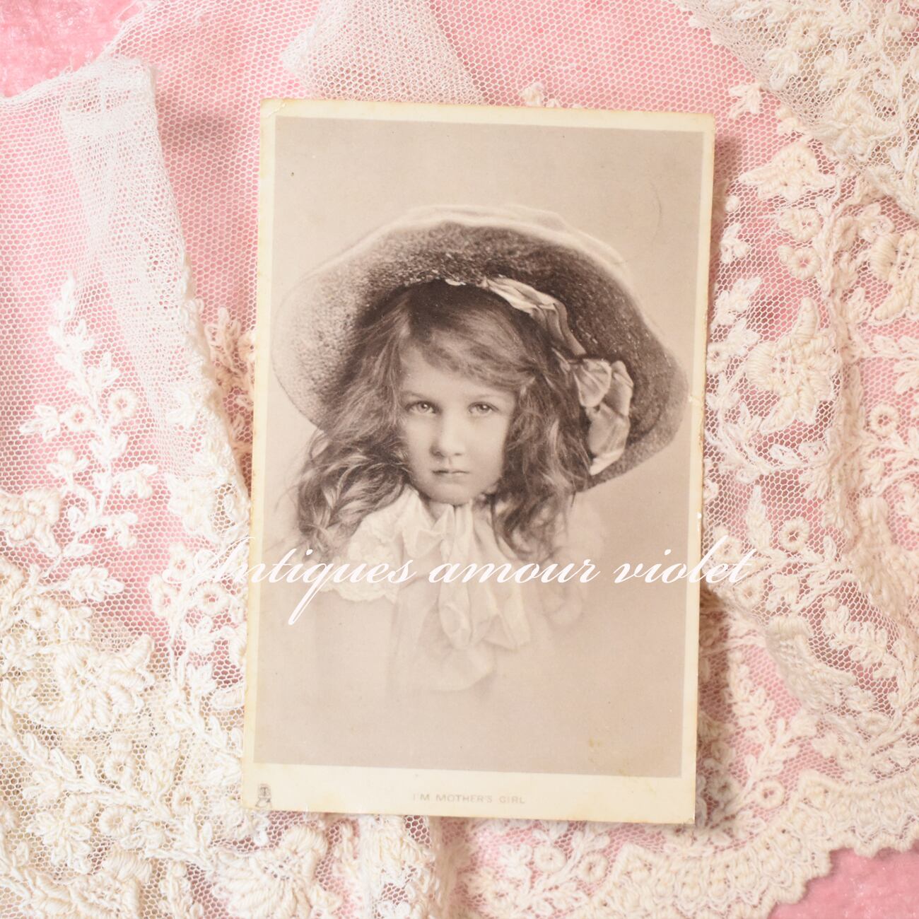 Antique postcard 百合の花を手にする妖精の少女 France P215