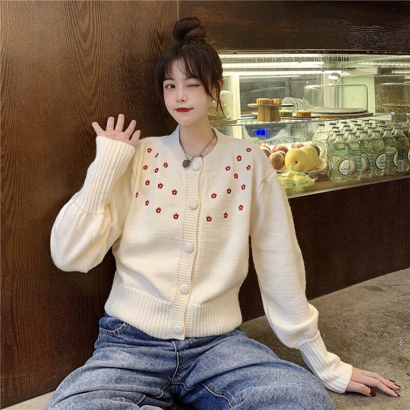 GUCCI - GUCCI グッチ GGジャガード くるみボタン ニットカーディガン