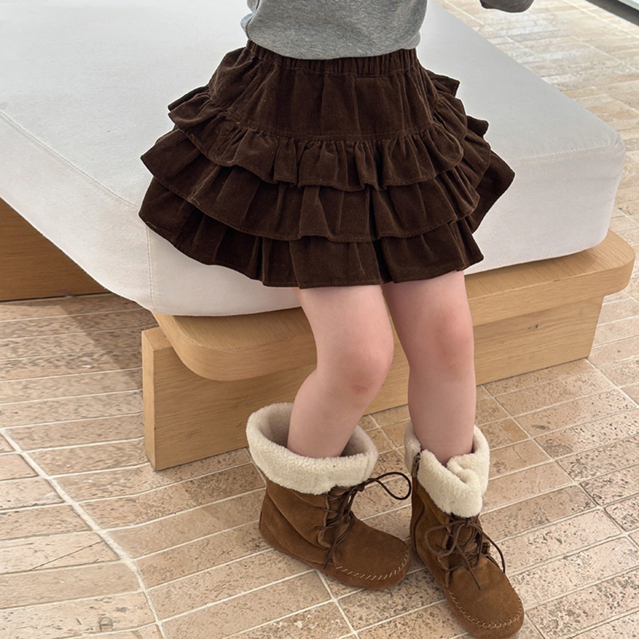 秋レトロコーデュロイスカート