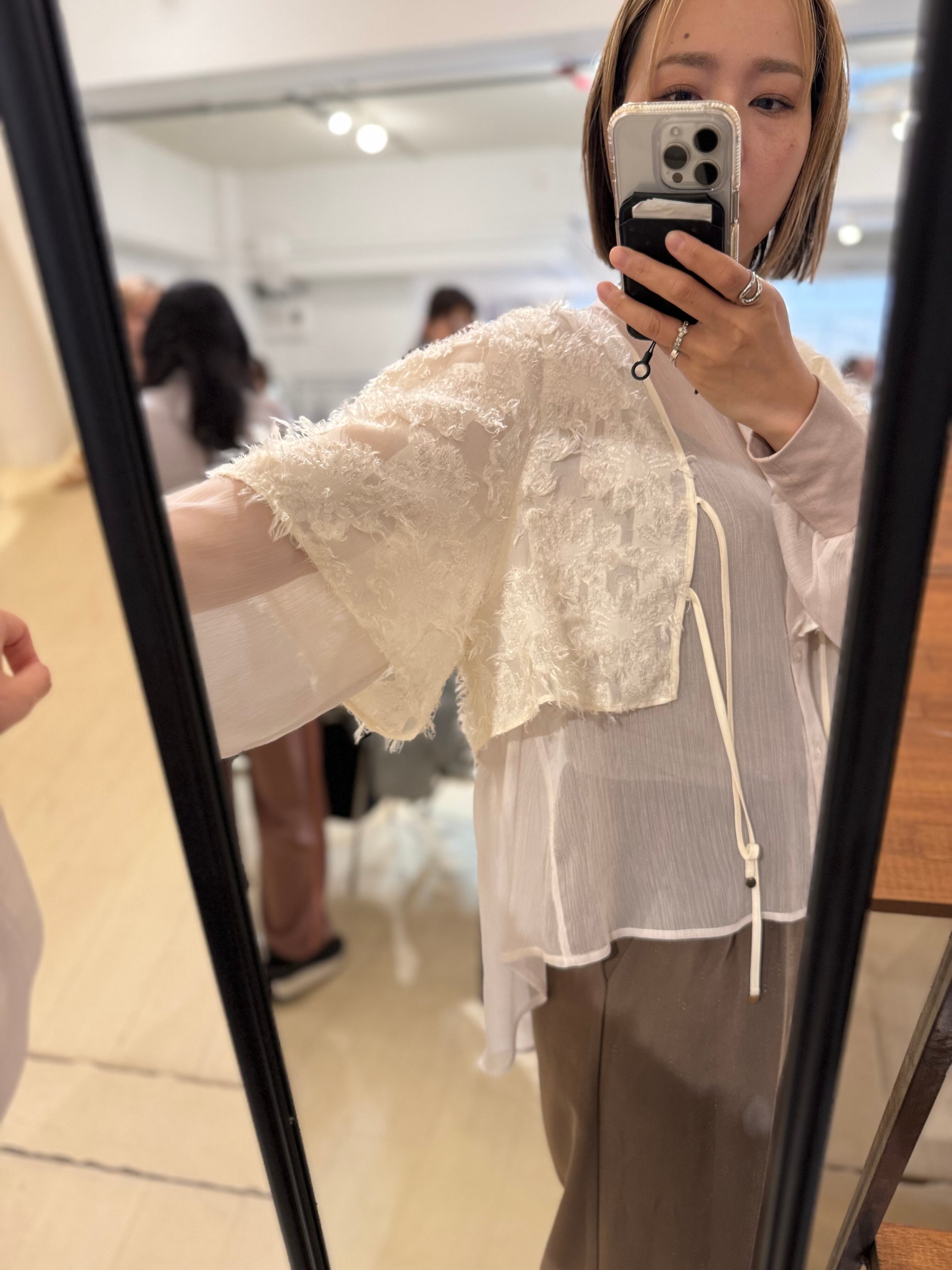 【CHIGNON】1554-016KK カットジャガードボレロ