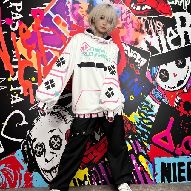 CYBER DESIGN PULLOVER PARKA