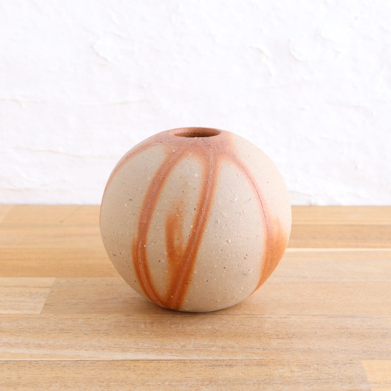 備前焼緋襷長い水差木村家逸品です❣️ 21743 柴岡紘一 (備前緋襷酒呑) SHIBAOKA Koichi – アート飛田