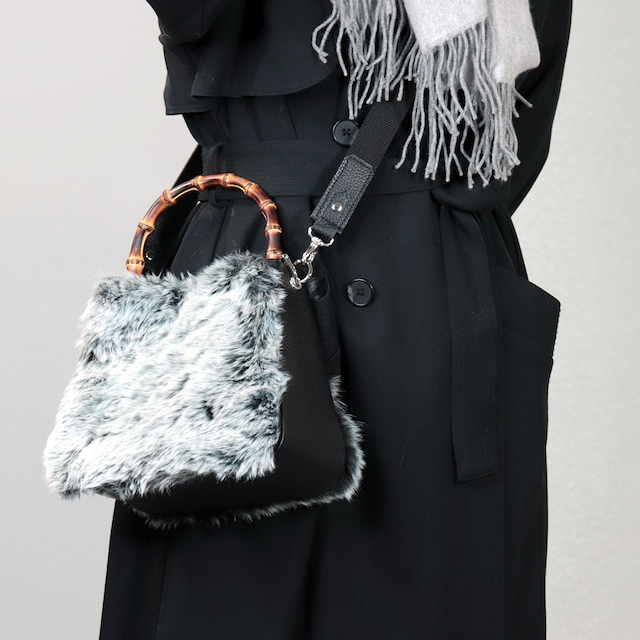 本革×グラデーションファー×バンブーハンドル 2WAYミニトート／長財布が入る大人ブラック【HOLLY・WEEKEND】