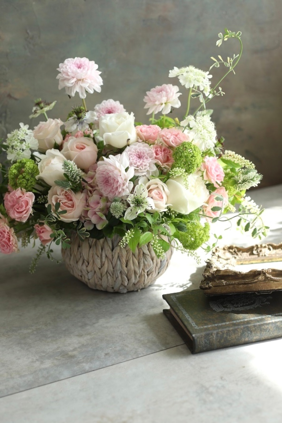 季節のアレンジメント S 季節のアレンジメント フラワーアレンジメント  