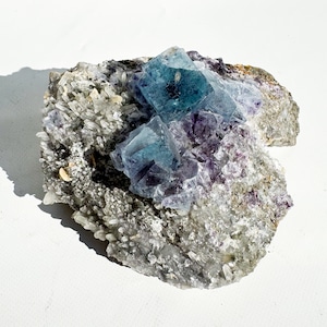 Blue fluorite from Yindu