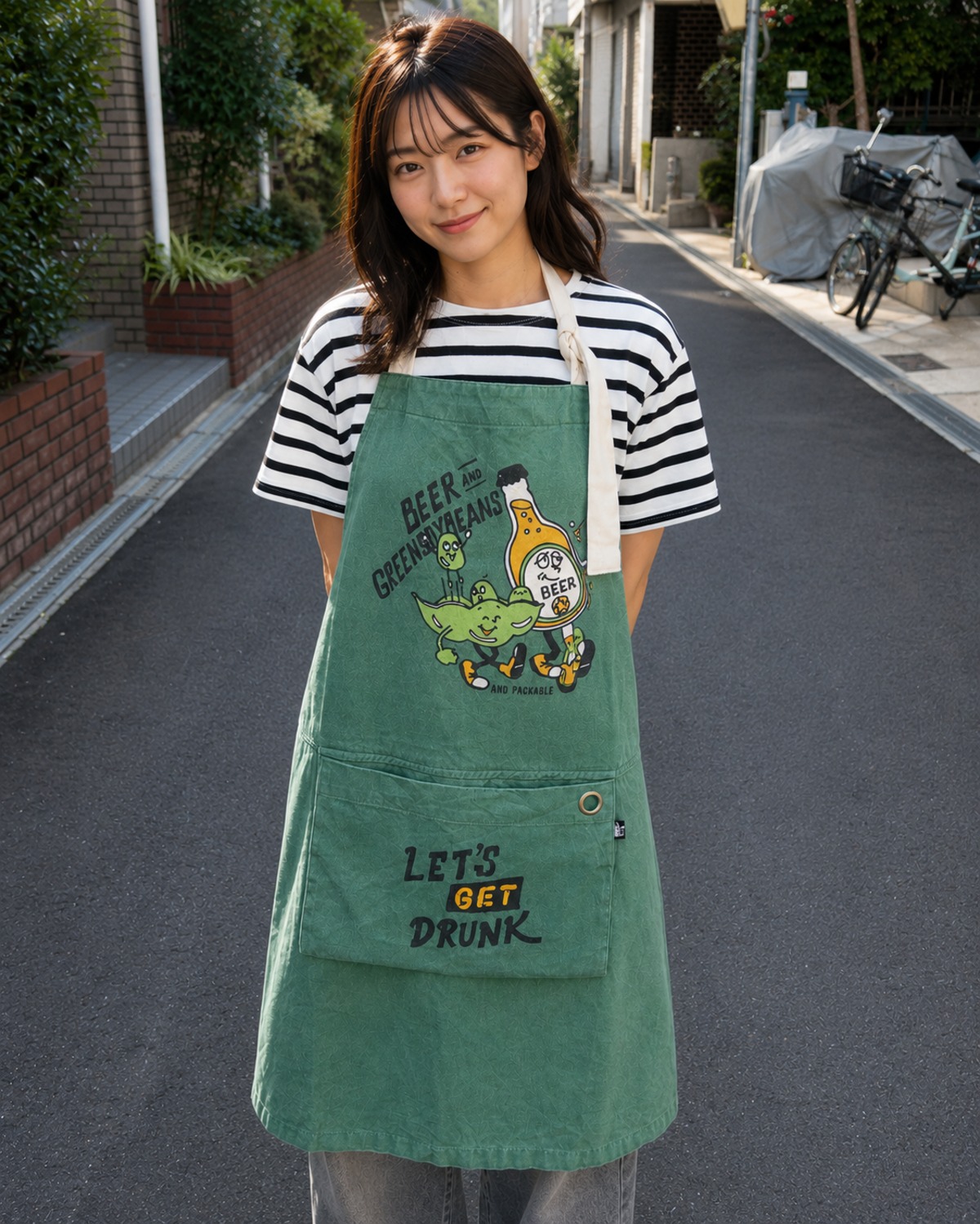 AND PACKABLE】ビール&枝豆 エプロン(75823) | JOLIE