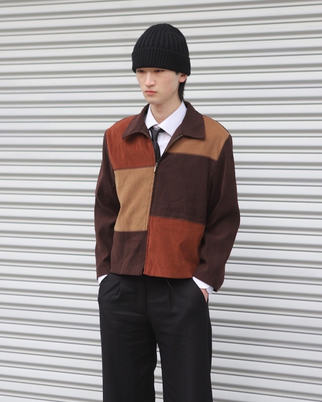 Similar colors switching blouson