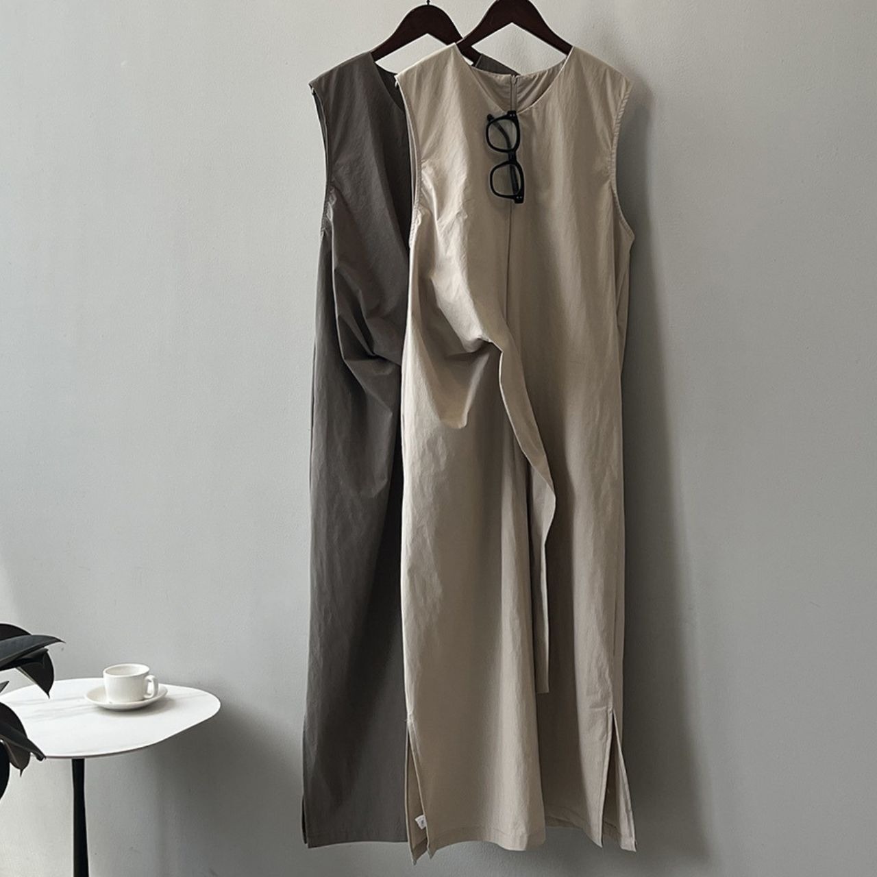 ノースリーブ ラップワンピース ロング丈 Vネック（2colors） A00295