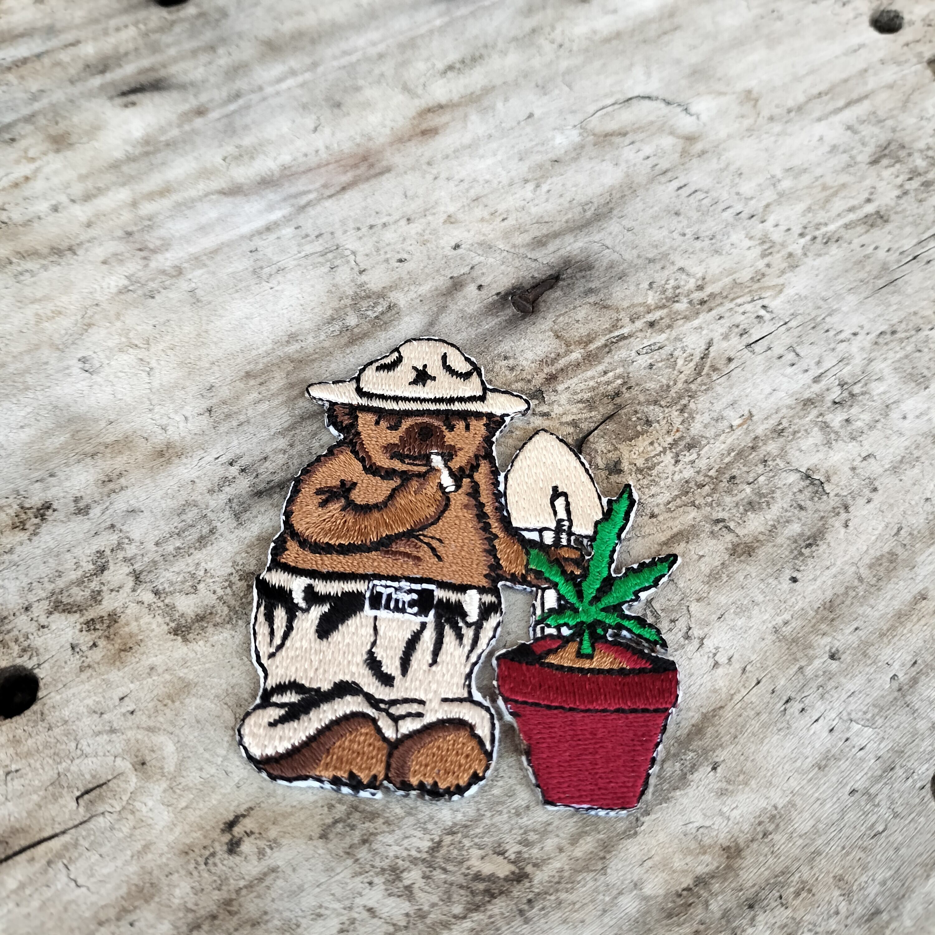 デッドストック/アイロンワッペン/BAD BEAR/アメリカン雑貨 USA古着