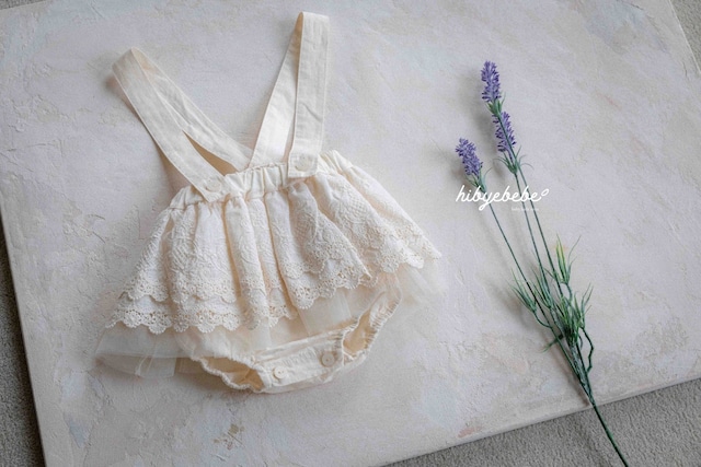 【即納】(80/90/100) hibyebebe / Lace suspenders bloomers