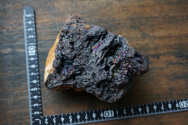スペイン産レインボーゲーサイト Goethite 2240
