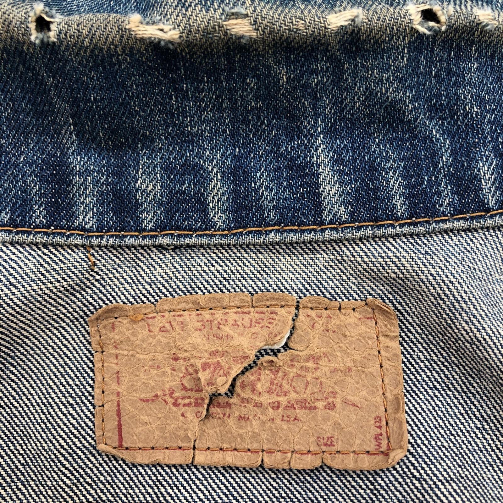 Levi's70505 BigE ケアタグ 525刻印 オリジナル 1960年代 LEVI'S リーバイス 60年代 USA製 70505 4th BIG E 不均等V ボタン裏