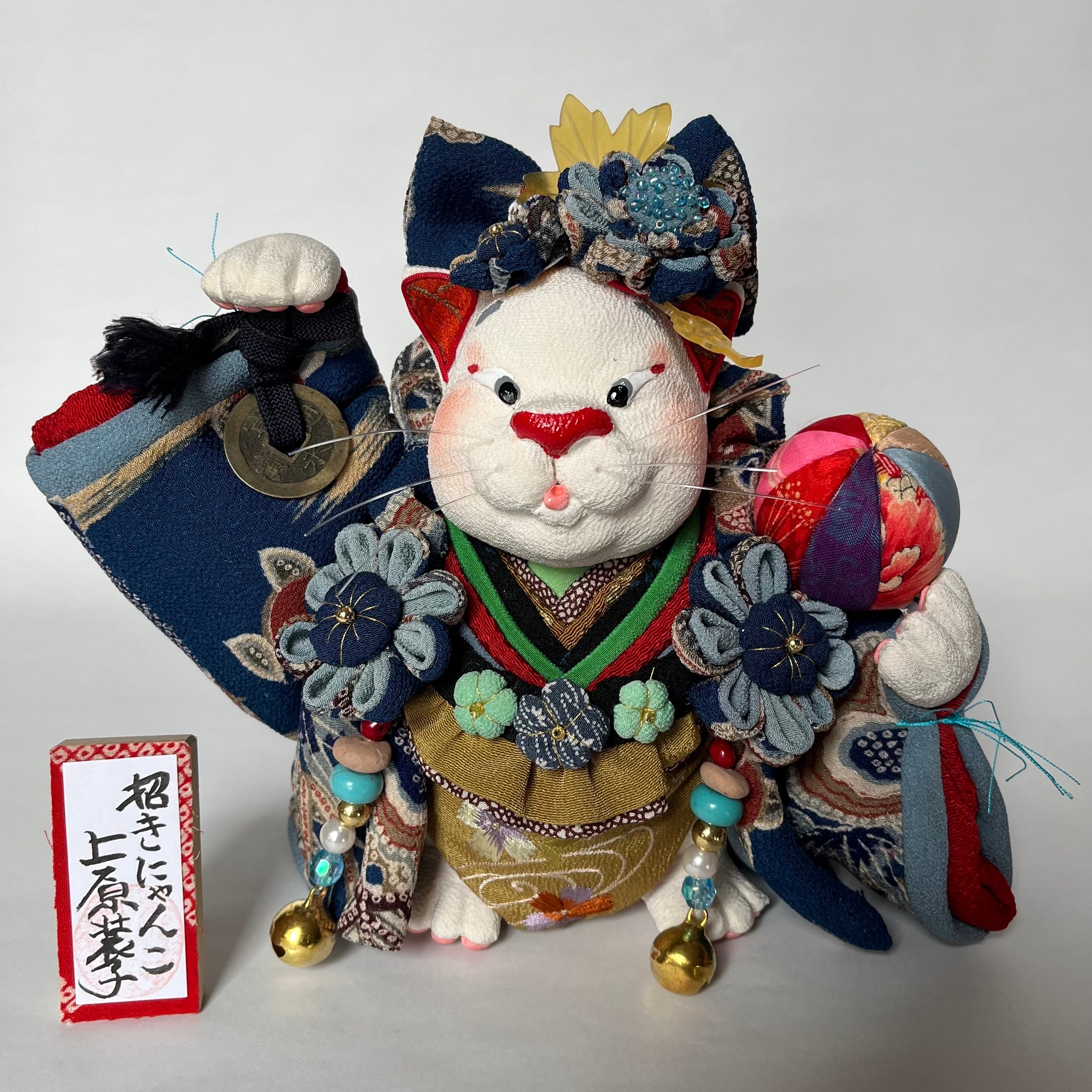 招きにゃんこ（右手）｜上原装子 | manekinekoya