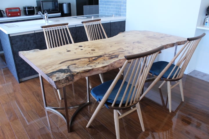 メガネページ⭐️超美品⭐️２個口の１つ⭐️無印⭐️パイン材テーブル ⭐️チェア 無印良品 - 無印良品 added a new photo.