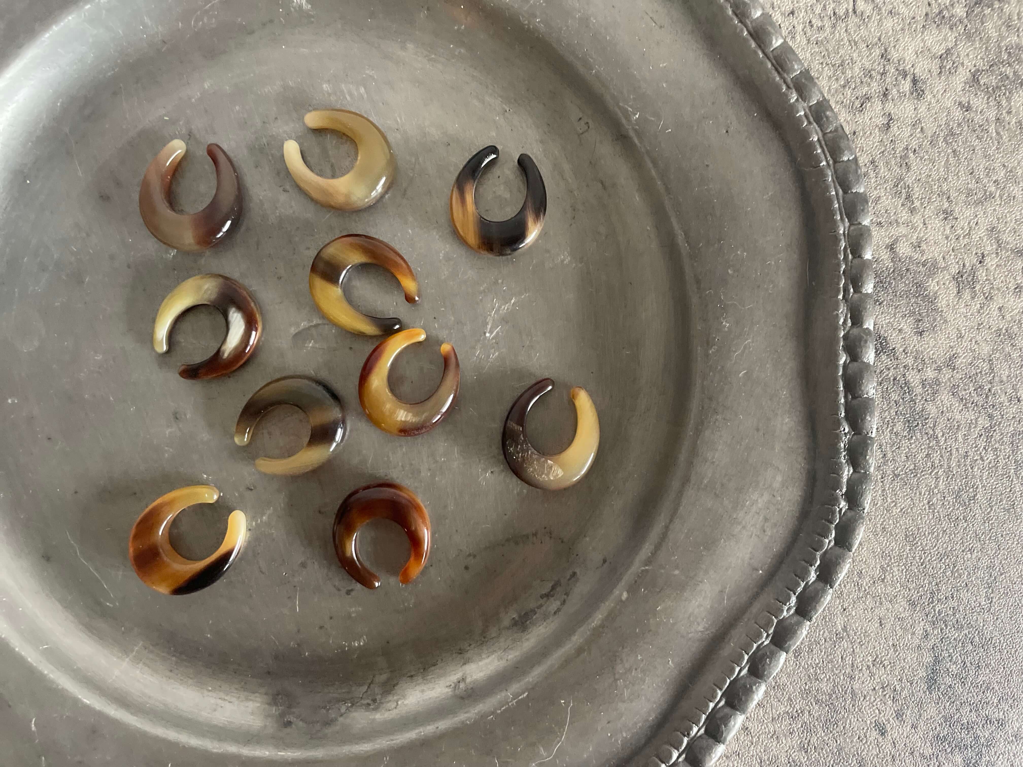 バッファローホーン イヤーカフ