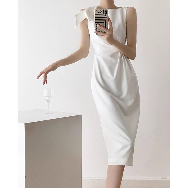 Asymmetry tight dress　B513