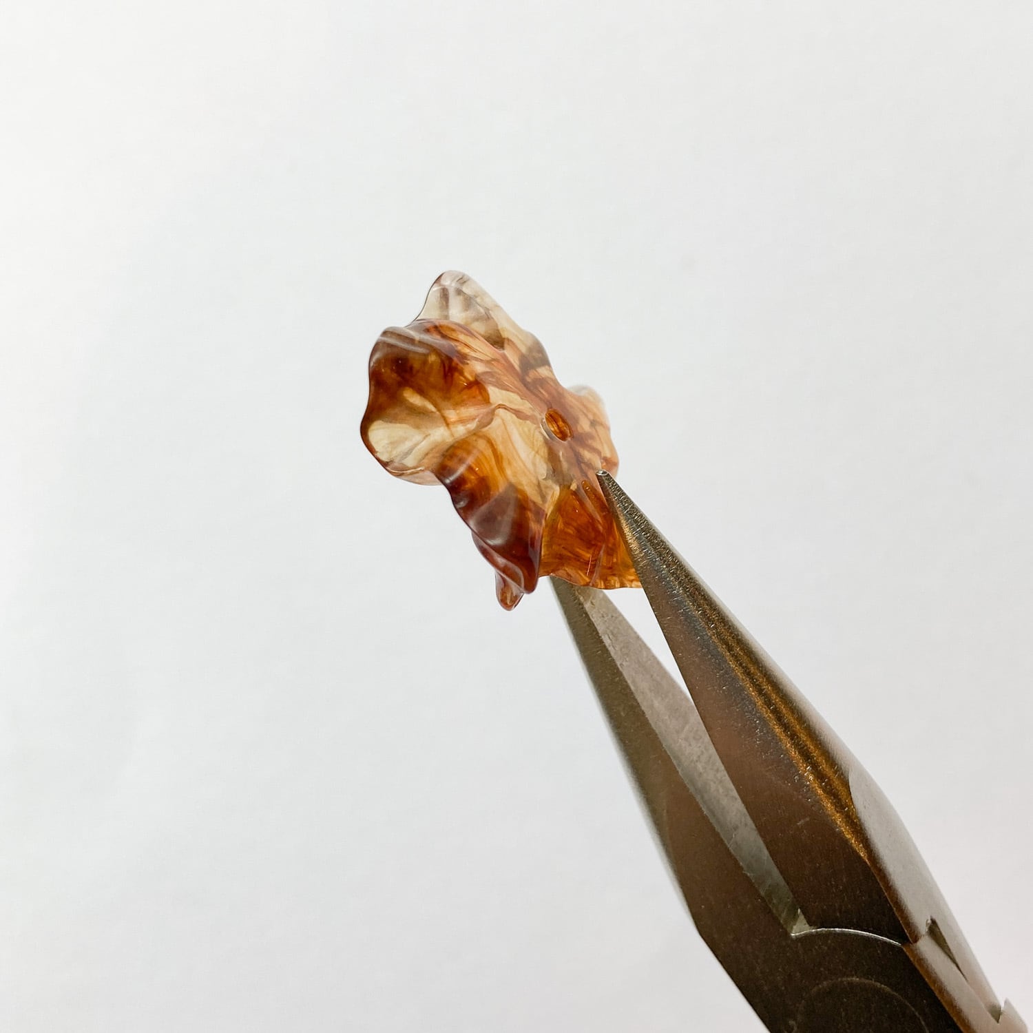 再入荷〉マットクリアハイビスカス風お花パーツパック（4p） | Dua