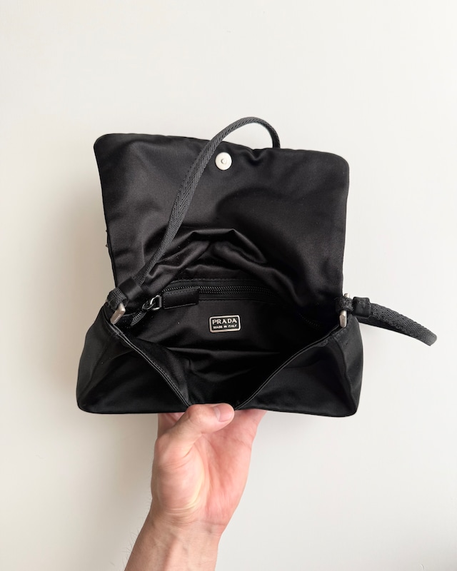 FW1999 PRADA BEES DOCKING SHOULDER BAG