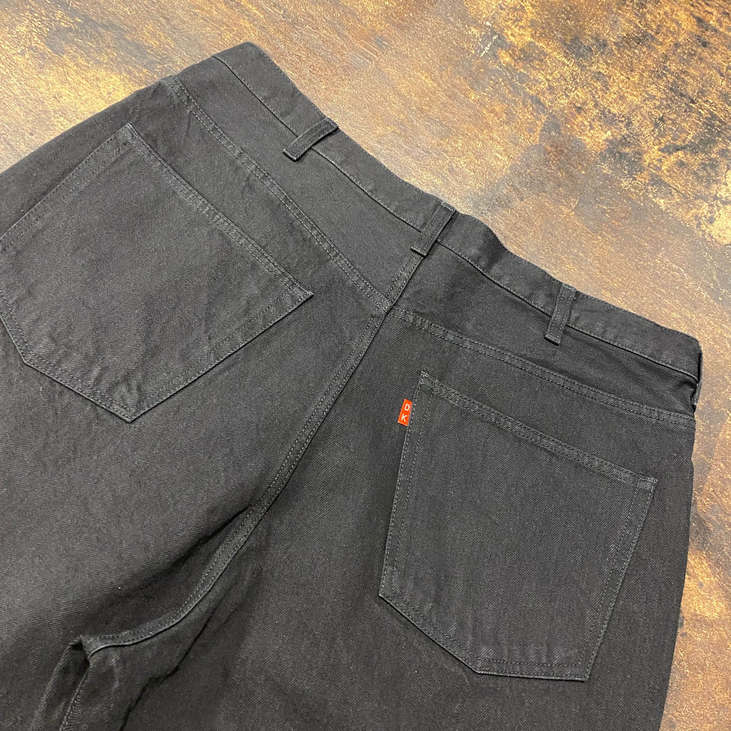 「DOESさん着用」DK JEANS チャコールグレーデニムパンツ　W40L30