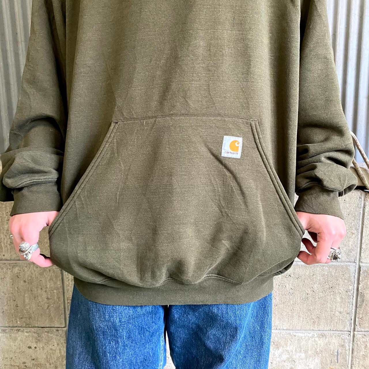 Carhartt カーハート ワンポイントロゴ プルオーバーパーカー メンズXL 