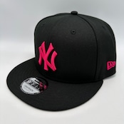 NEW ERA 9FIFTY/950 ニューヨーク・ヤンキース ブラック ストロベリー