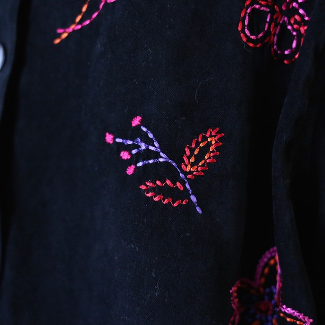 "刺繍×葉花" loose silhouette black fake suede shirt